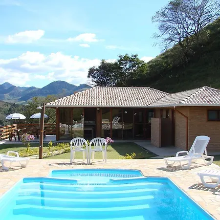 Chalés Montanha Pousada-3